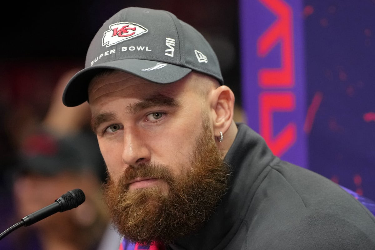Chiefs’ Travis Kelce Reacts to Article Suggesting He Invented Fade Haircut
