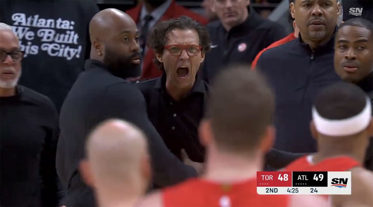 Hawks Coach Quin Snyder Ejected After Heated Exchange With Referee