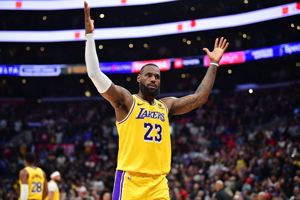 Lakers News: LeBron James Extends Scoring Record To 40,000 Career Points Vs Nuggets