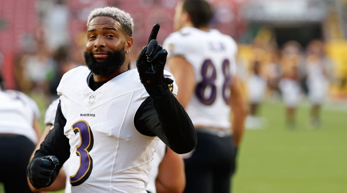 Odell Beckham Jr. Paid Respect to His Former Team With Cool Pregame Shirt Before Rams-Ravens Game