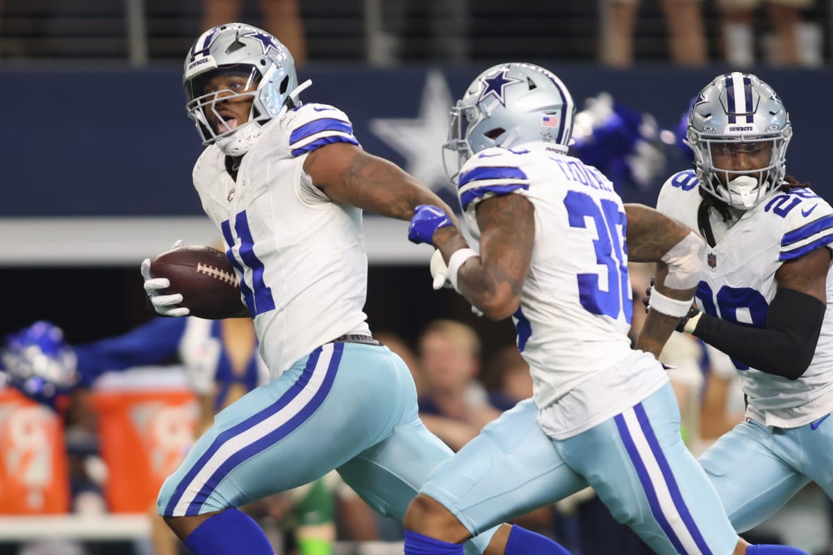Dallas Cowboys' Dominant Start to the Season led by Micah Parsons and
