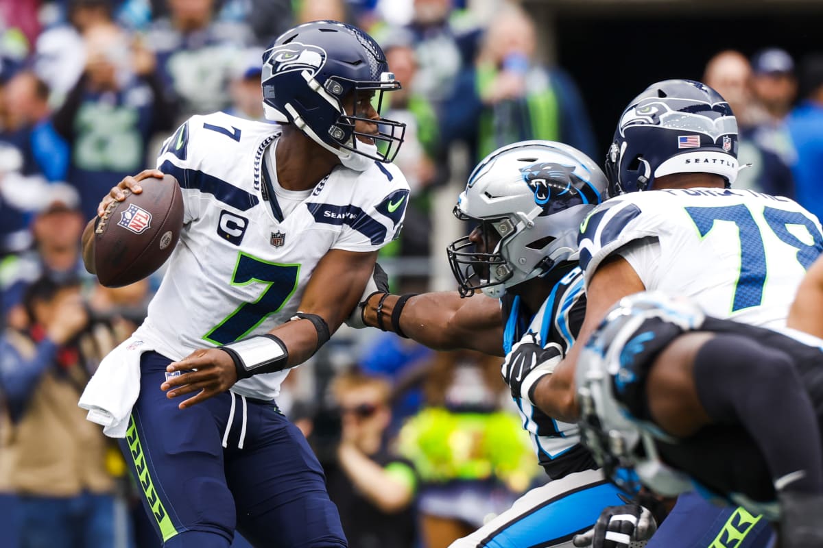 Kenneth Walker III leads Seahawks to victory with dominant performance -  BVM Sports