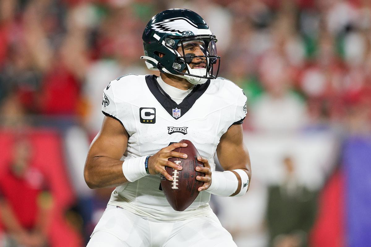 Jalen Hurts's Determination to Injury for Philadelphia Eagles