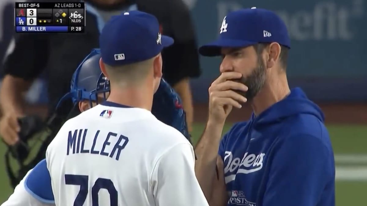 MLB Fans Roasted Bob Costas Over His Embarrassing Mistake During Diamondbacks-Dodgers Game 2