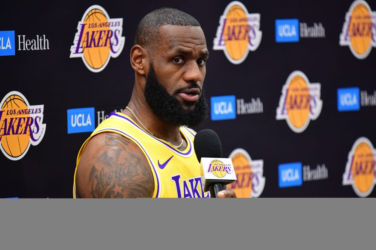 LeBron James Says Son Bronny 'Wants to Go the College Route' - Sports  Illustrated