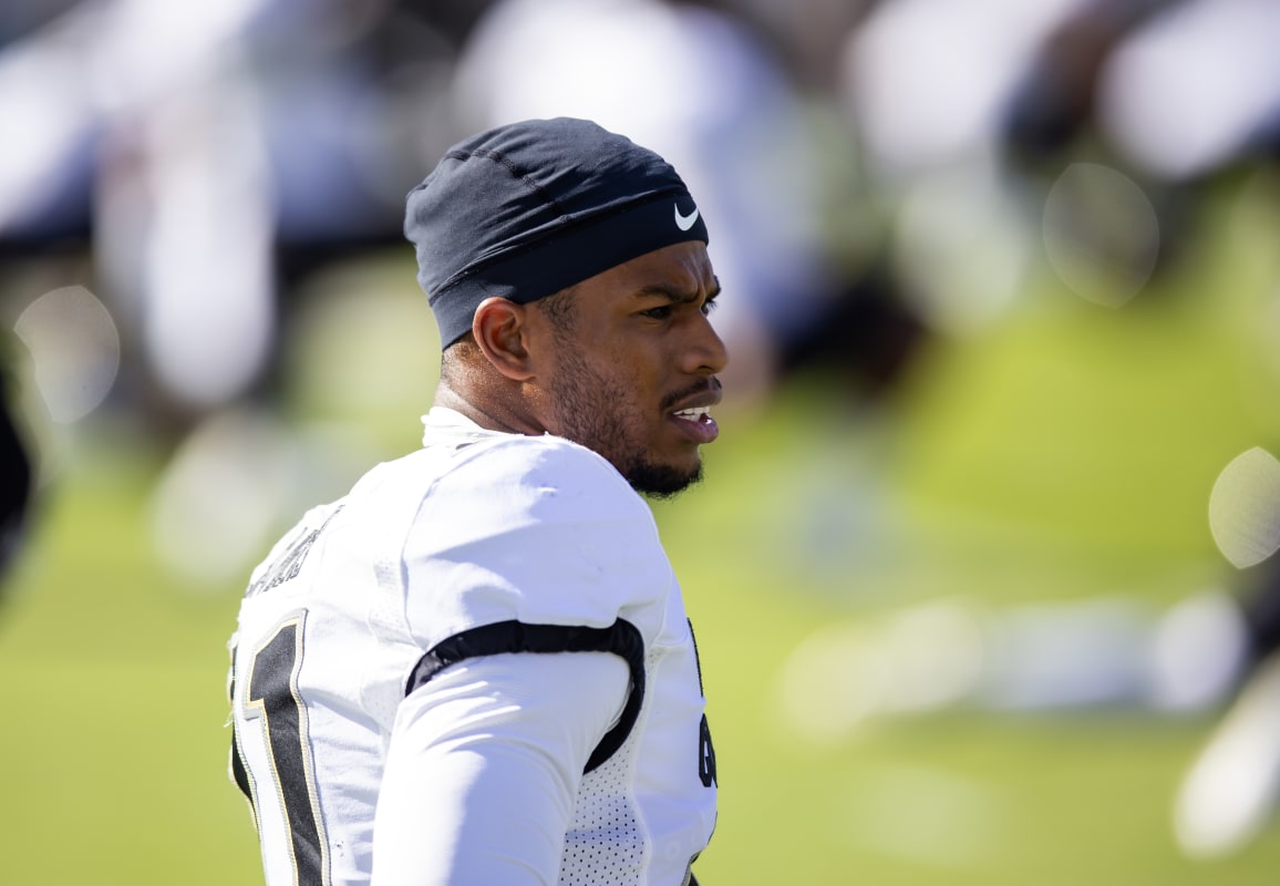 Deion Sanders’s Son Tackles Emmitt Smith’s Son in Full-Circle Moment During Stanford-Colorado Game