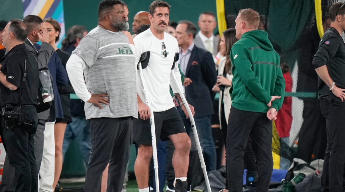 Jets Declined to Insure Aaron Rodgers Before Achilles Injury –