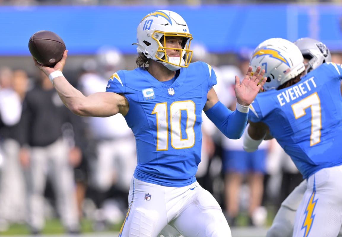 Chargers News Justin Herbert Still Haunted By Errant Throws Years