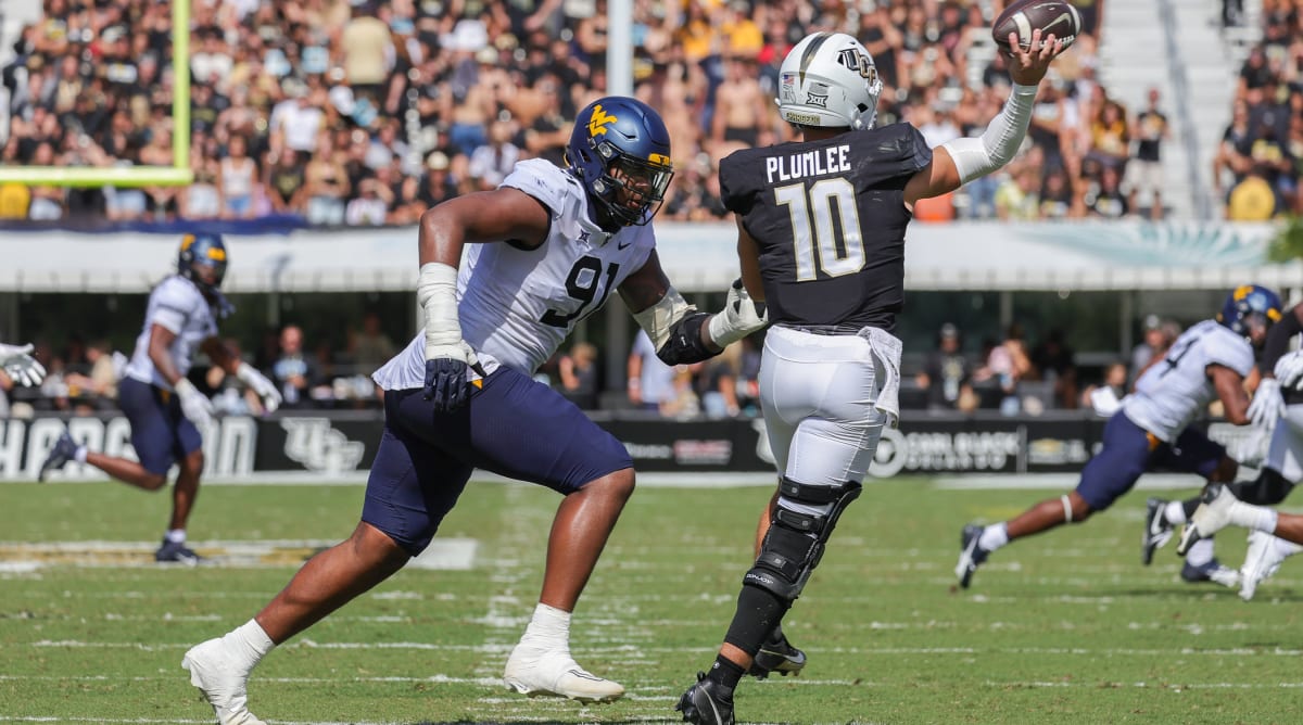 CFB Fans Erroneously Believed They Heard F-Bomb During FS1’s West Virginia-UCF Broadcast