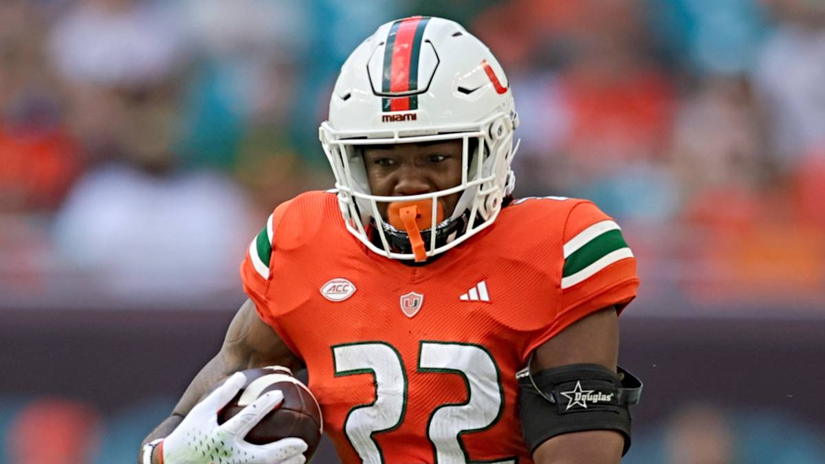 Miami Hurricanes vs. Rutgers Scarlet Knights in Pinstripe Bowl Game