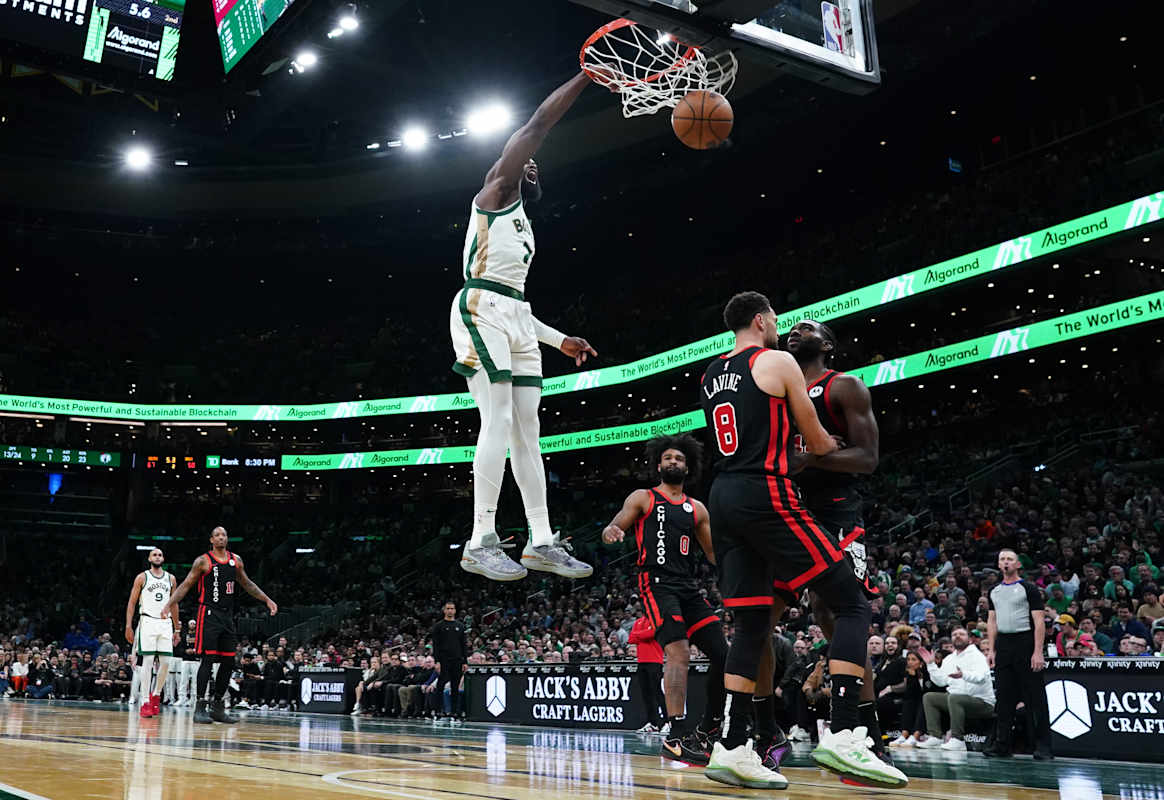 Dominant Celtics Outshine Bulls in Impressive Victory Celtics Dominate Bulls in Impressive Victory