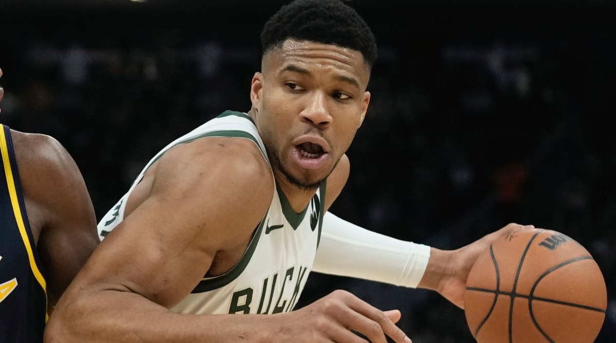 Giannis Antetokounmpo Breaks Bucks’ Single-Game Scoring Record vs. Pacers