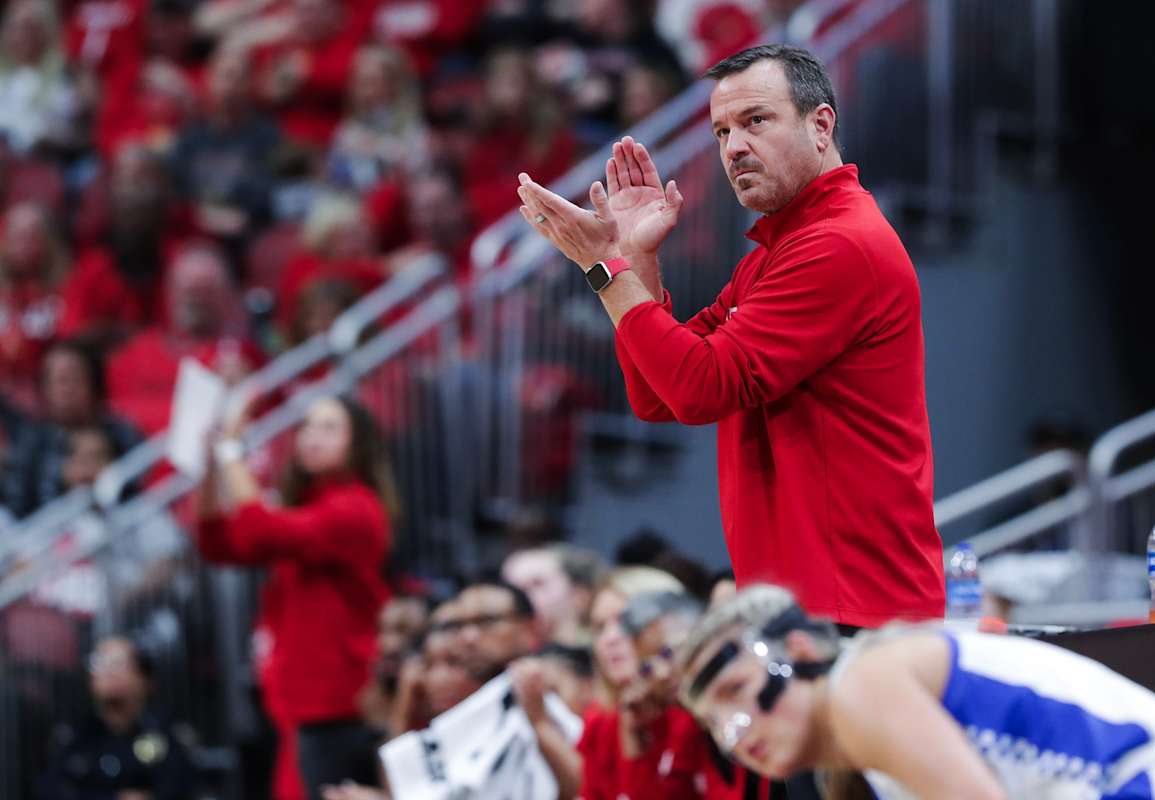 Louisville Cardinals Women's Basketball Dominates Morehead State 7448