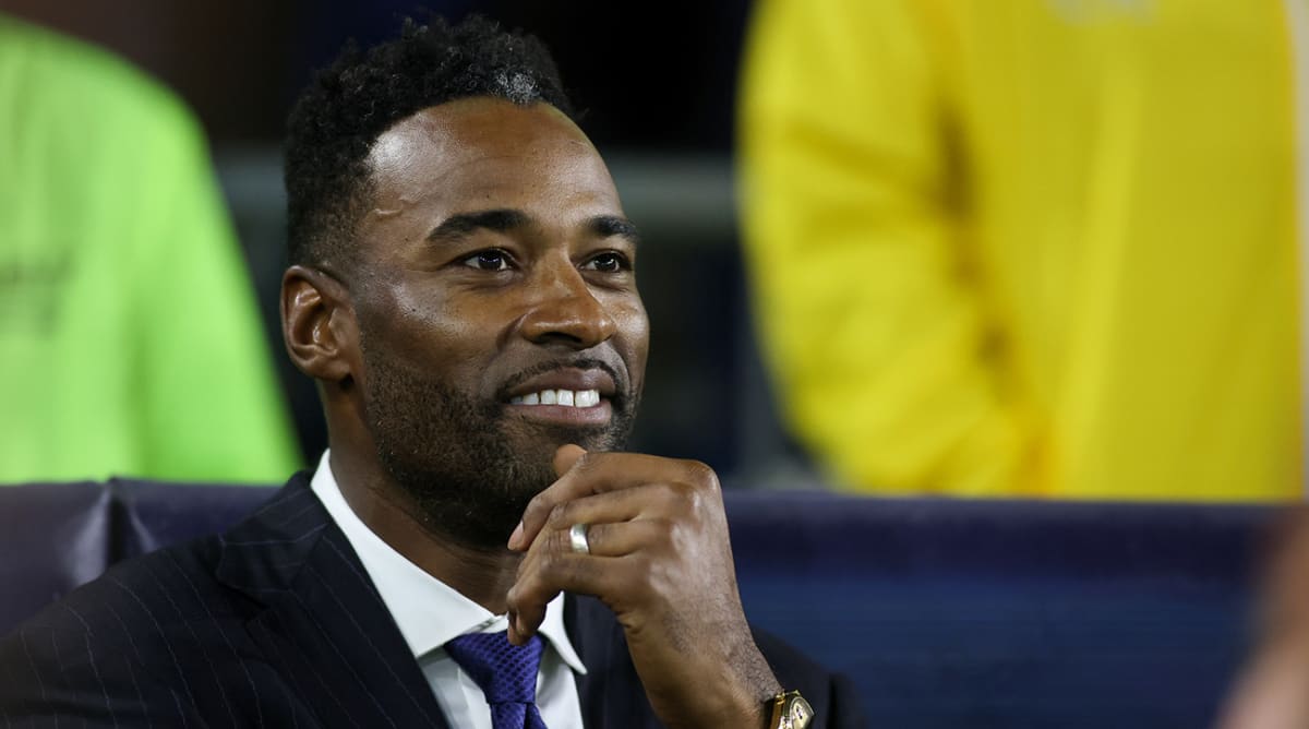 Calvin Johnson Celebrated Lions’ NFC North Title by Replying to a 3