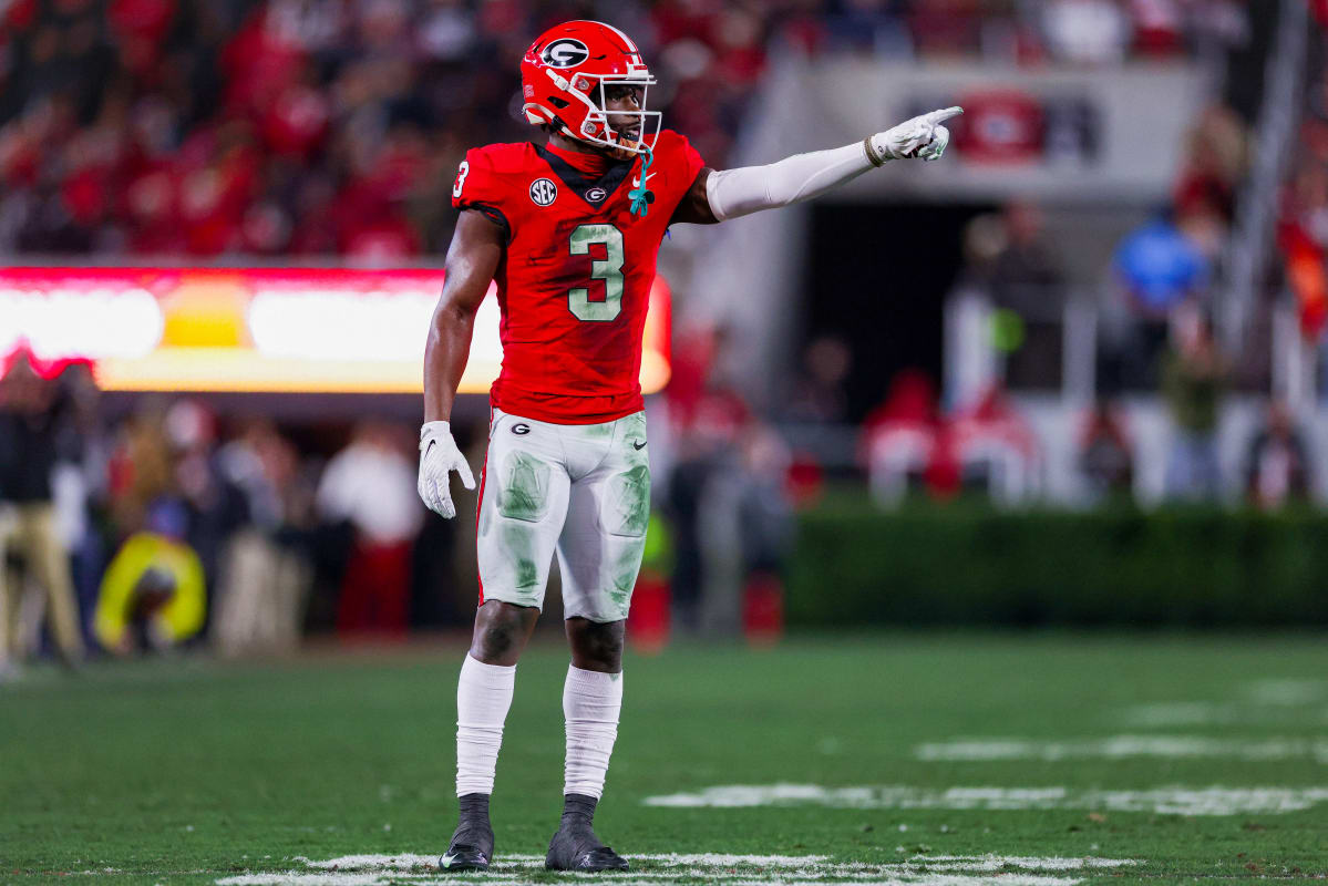 2024 NFL Draft: Georgia Bulldogs’ Brock Bowers, Amarius Mims, and More Showing Promise in NFL Projections