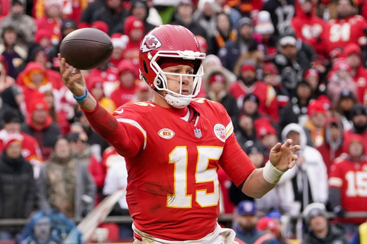 Patrick Mahomes still 'best quarterback in football,' Chiefs as