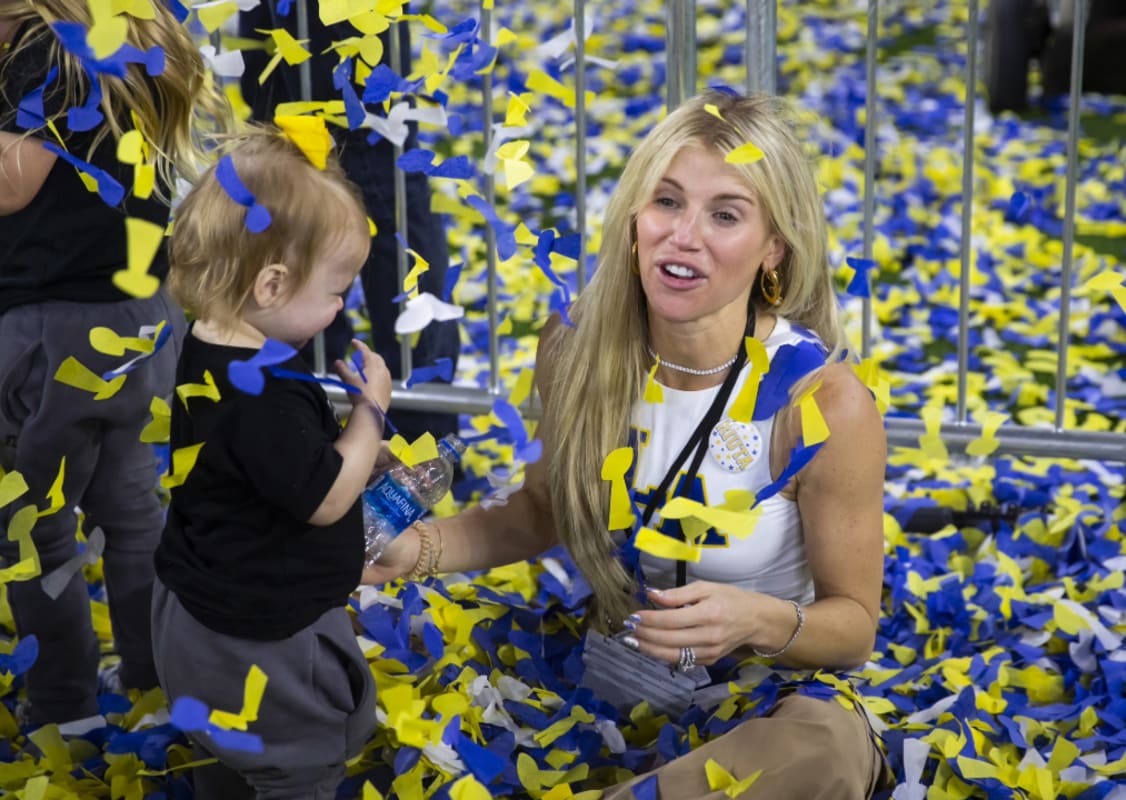 Kelly Stafford Reacts to Proposed Matthew Stafford Jersey Ban