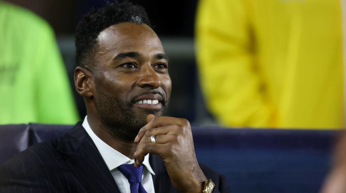 calvin-johnson-greeted-matthew-stafford-with-teasing-request-before