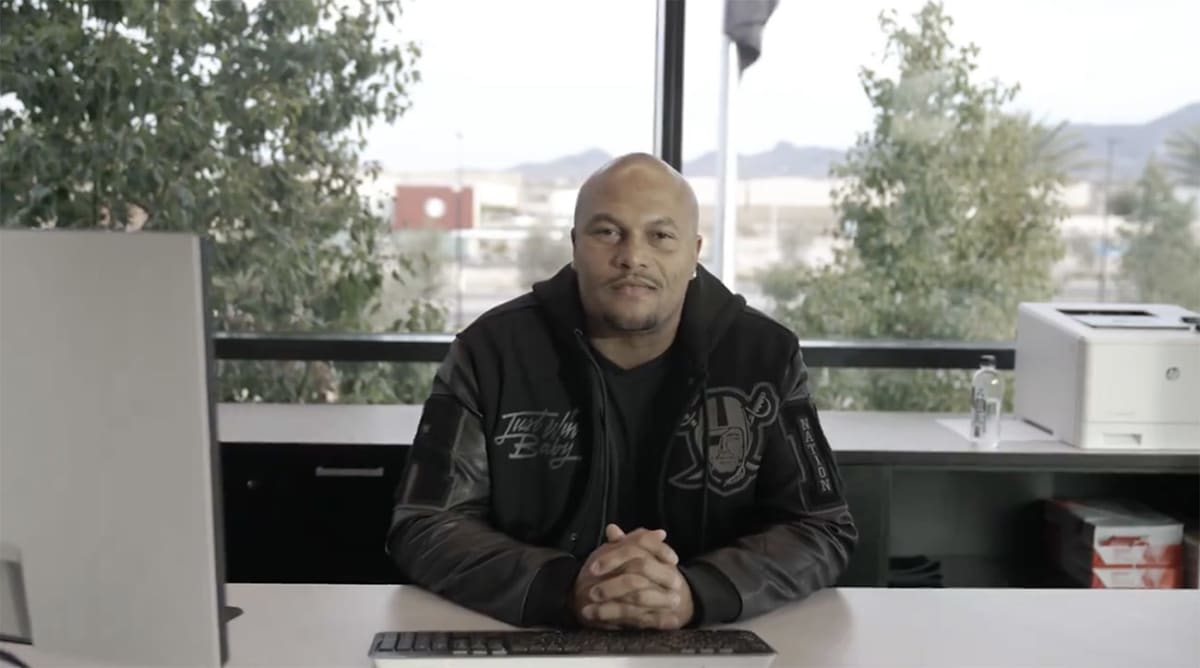 Antonio Pierce Makes Raiders Hiring Official With Brief Message to Fan Base