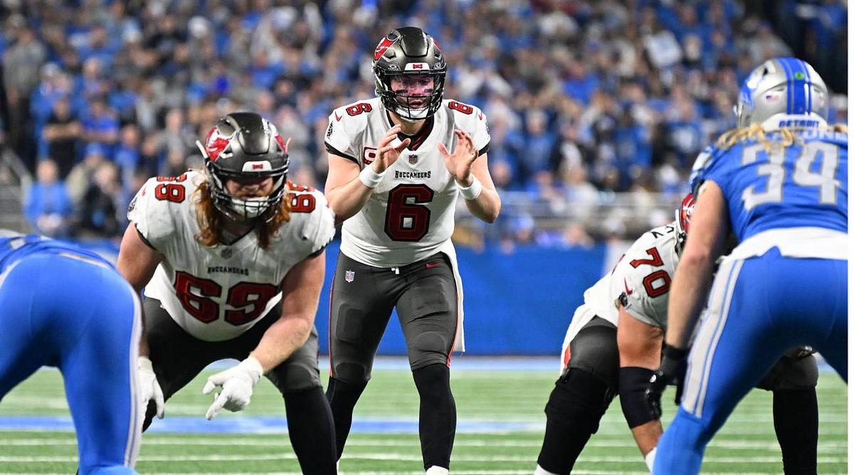 Bucs Didn't Use Final Timeout to Get Ball Back in Loss to Lions, and Fans Were Totally Baffled