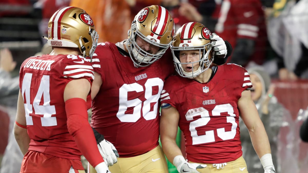 Christian McCaffrey's 2nd TD rallies the 49ers to 24-21 playoff