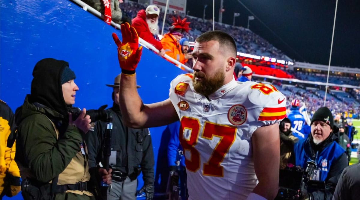 Travis Kelce Explained Why Heart Hand Celebration After TD vs. Bills Wasn’t for Taylor Swift