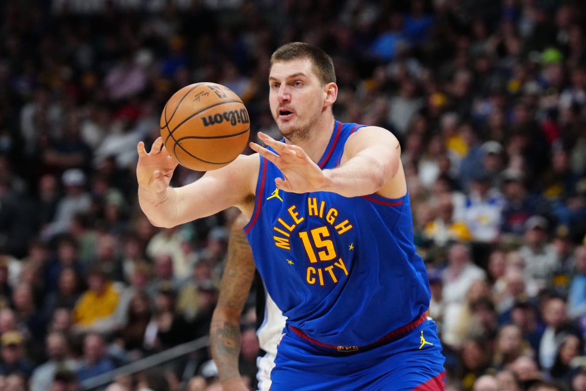 Nikola Jokic’s Ridiculous Behind-the-Head Pass Grabs Attention at Madison Square Garden