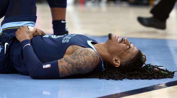 Ja Morant fan stare-down prompts Memphis Grizzlies to launch jersey swap -  ESPN