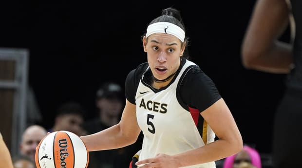Player Who Alleged Becky Hammon Mistreated Her During Pregnancy Speaks Out After Coach’s Suspension