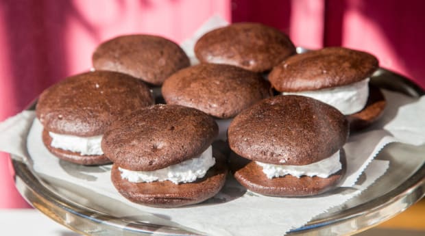 Minor League Baseball Team Takes Sweet Swing at Delicious World Record