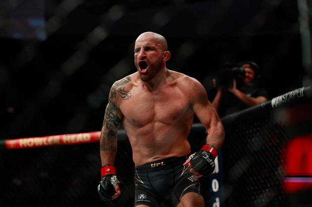 UFC 290 Predictions: Volkanovski-Rodriguez, and Four Other Huge Fights