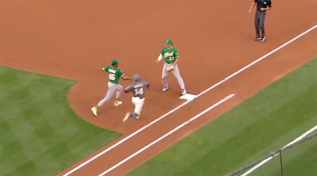 A’s Pitcher’s Mental Gaffe vs. Nationals Perfectly Sums Up Team’s Miserable Season