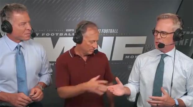 Commanders Owner Josh Harris Gives Joe Buck Surprise Handshake During ’MNF’