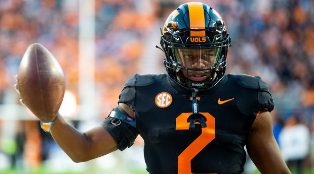 Ranking The Top 10 New College Football Uniforms for 2023