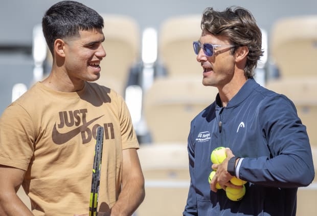 They have him doing ridiculous things, This kind of stuff only fits Roger  Federer - Tennis fans react to Carlos Alcaraz's Louis Vuitton campaign