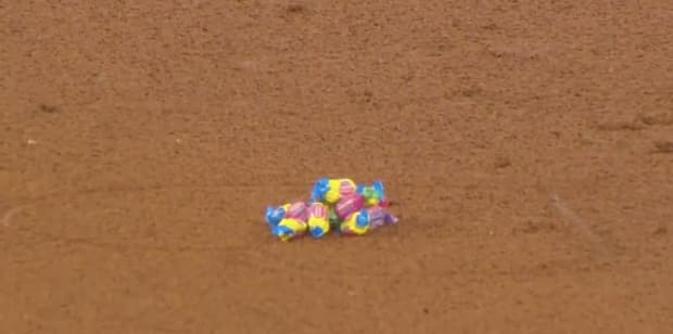 Nationals and Marlins Infielders Shared Most Wholesome Moment of MLB Season With Some Gum