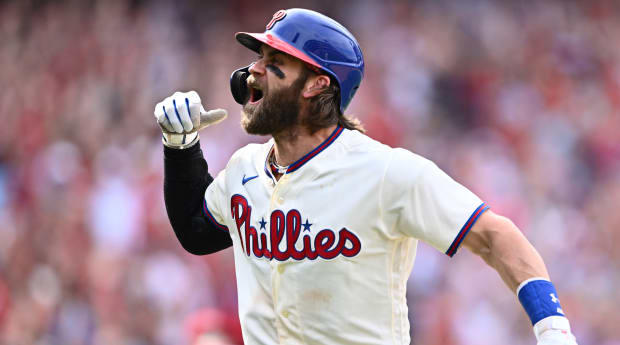 Phillies’ Bryce Harper Blasts 300th Career Home Run