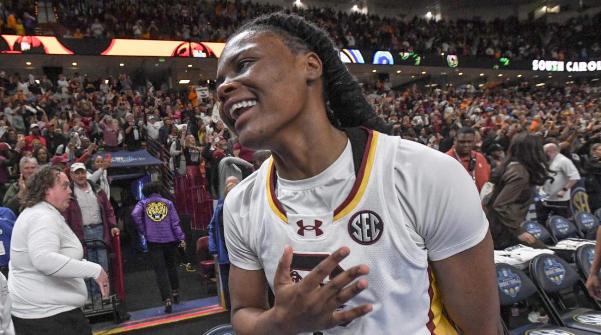 Steph Curry’s Brand Signs South Carolina WBB Freshman to NIL Deal After Incredible SEC Tournament