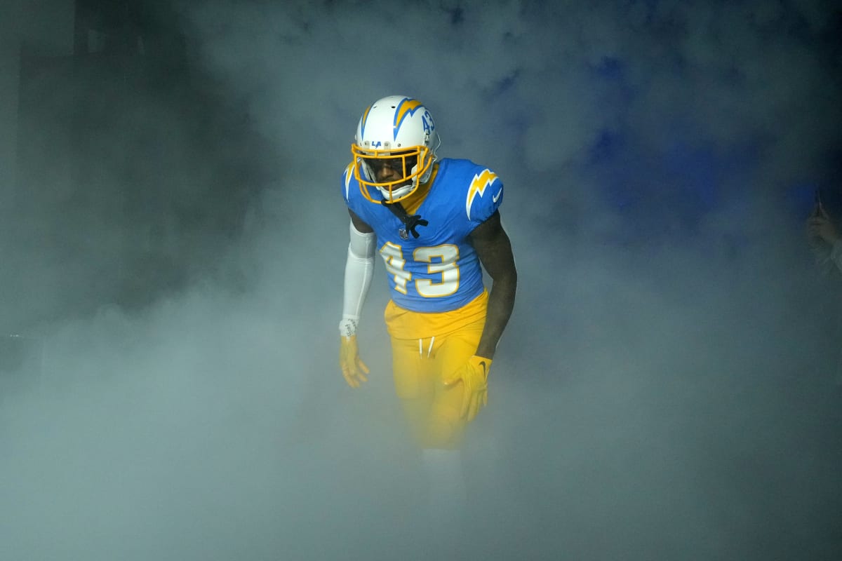 Chargers News: Michael Davis Breaks Silence After Signing