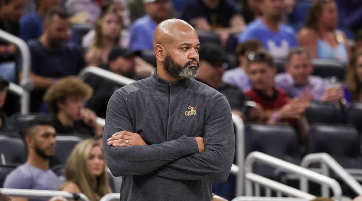 Cavaliers’ J.B. Bickerstaff Says Betting Adds ‘Distraction,’ ‘Pressure’ for NBA Players
