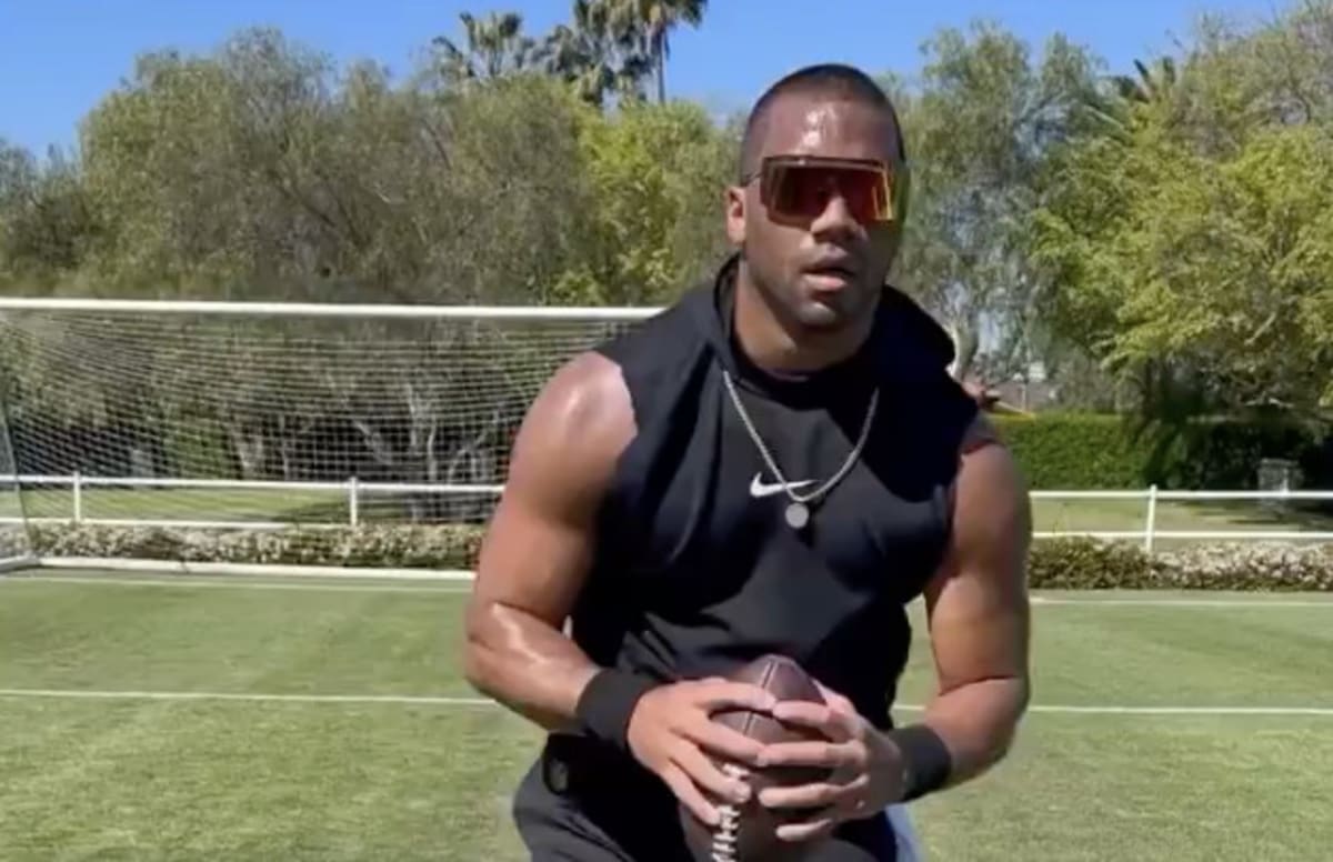 Russell Wilson’s New Workout Video Led to Lots of Jokes From NFL Fans