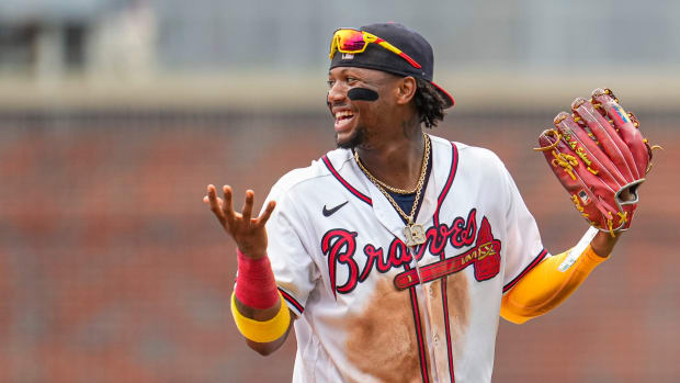 Braves’ Ronald Acuña Jr. Makes History With MLB-Best 40th Stolen Base