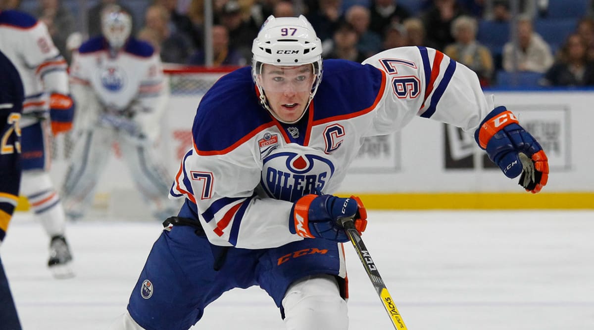 Connor McDavid Scores Hat Trick, Employees Throw Hats on Ice
