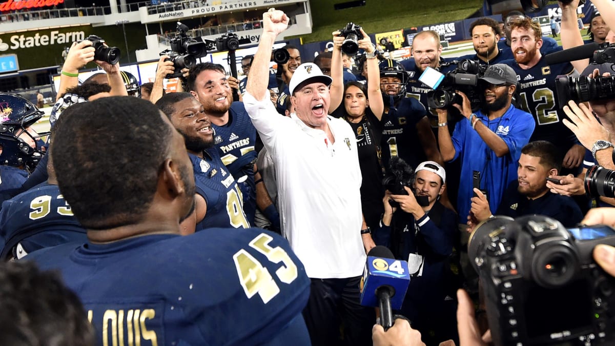 Butch Davis Won't Return to FIU in 2022, Criticizes School Administration