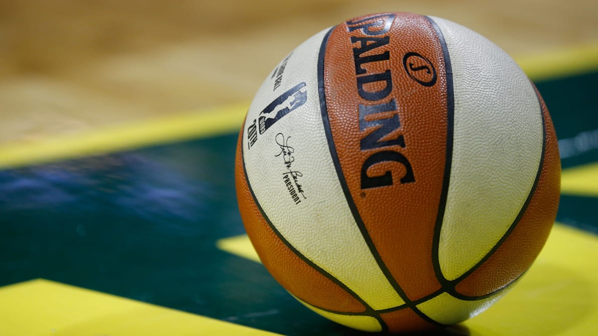 Report: Ex-WNBA Star Cappie Pondexter Arrested on Battery Charge