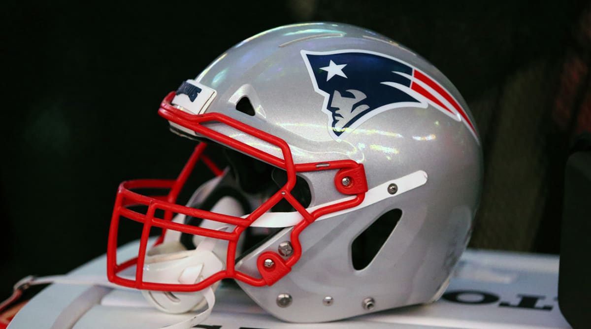 Former Patriots WR David Patten Dies at 47