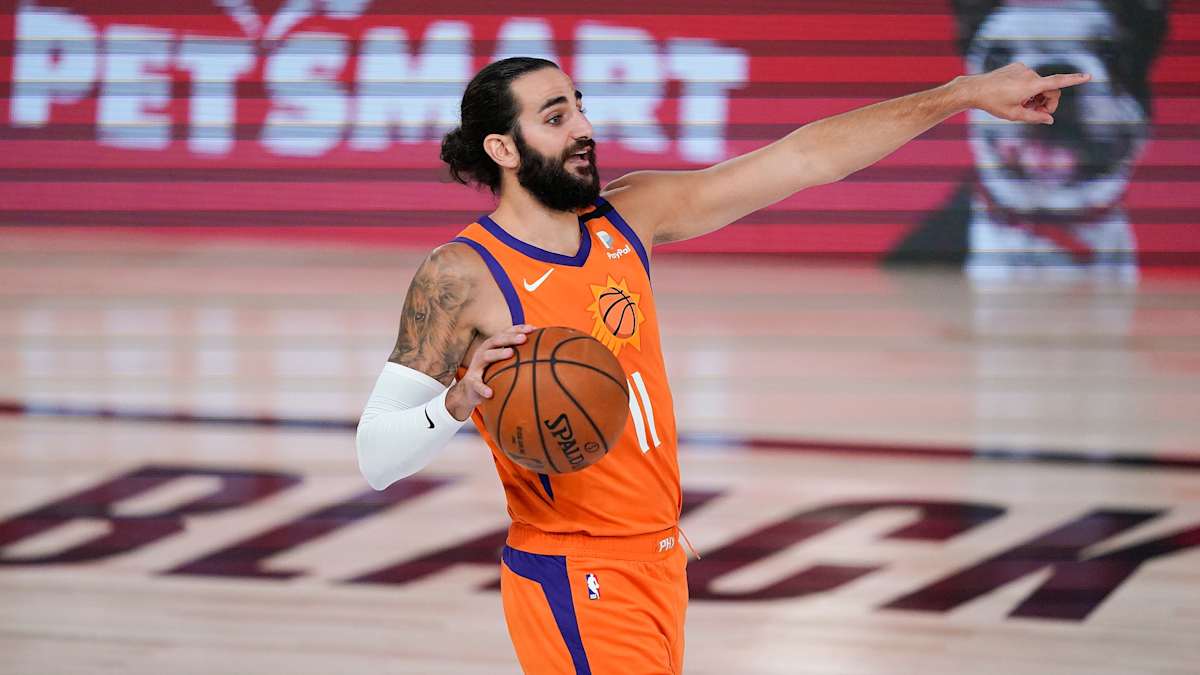 Report: Timberwolves Acquire Ricky Rubio, Picks Nos. 25 and 28 From Thunder for Pick No. 17