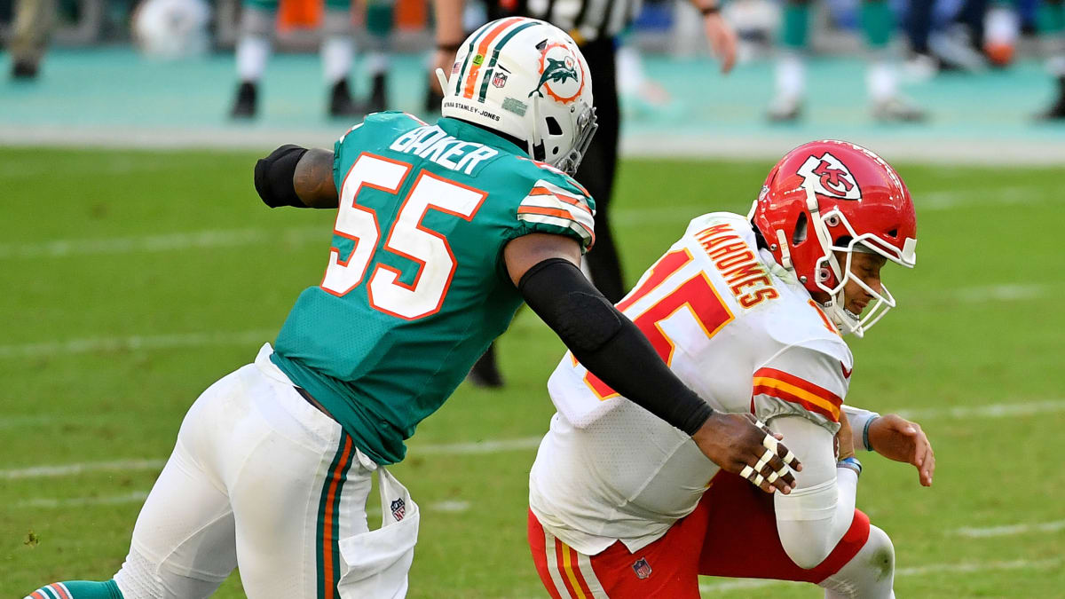 Chiefs’ Patrick Mahomes Took the Longest Sack in 23 Years vs. Dolphins