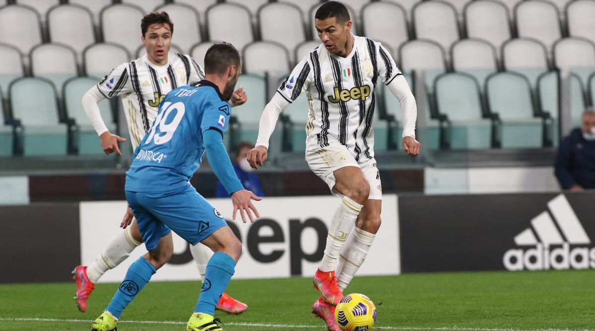 Cristiano Ronaldo Records 20th League Goal for 12th Straight Season