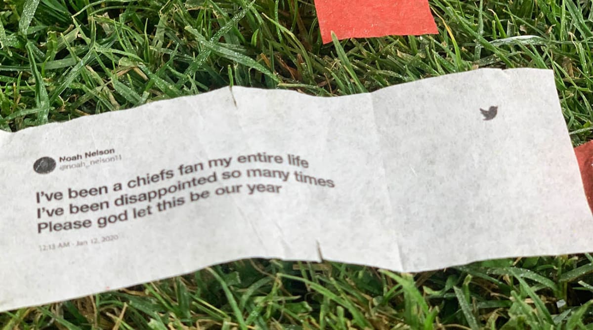 Chiefs' Super Bowl Confetti Features Tweets From Kansas City Fans